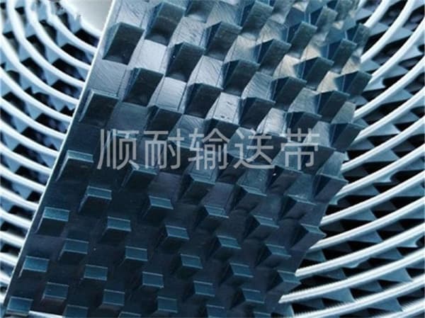 错齿大理石打磨输送带|顺耐输送带石材行业定制款