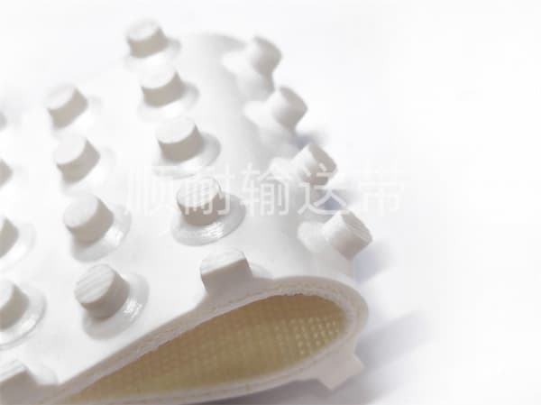 白色马蹄花纹输送带｜顺耐输送带其他行业定制款